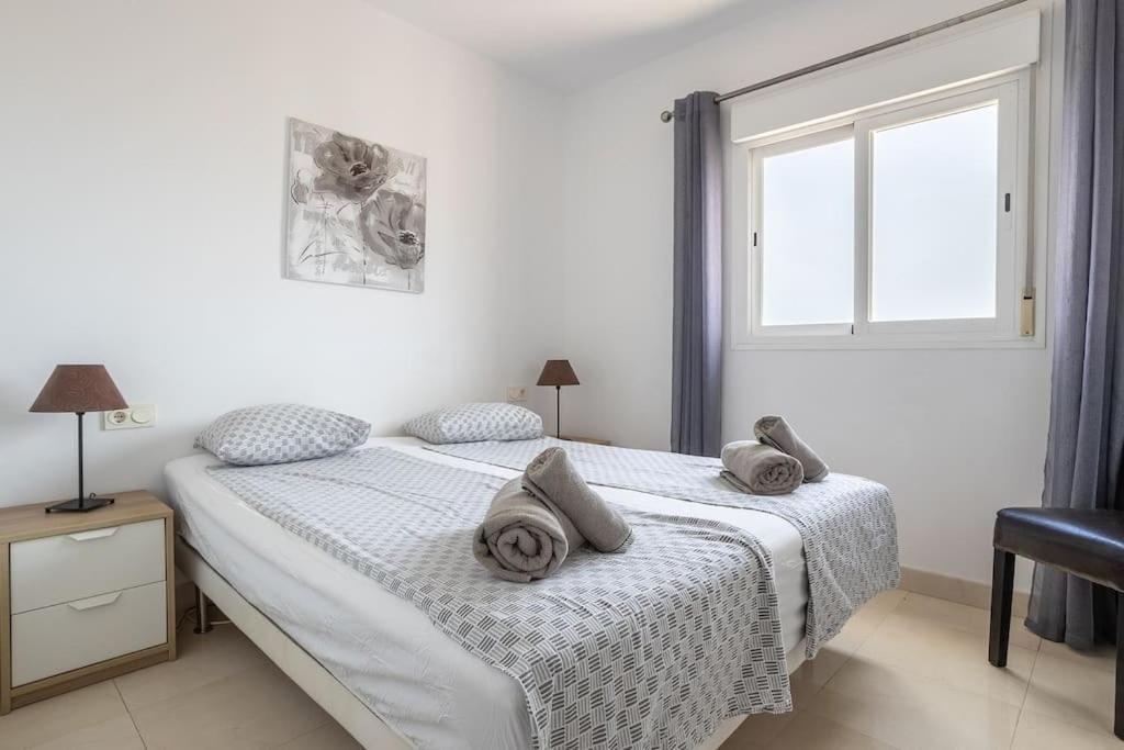 Penthouse With Jacuzzi And Spectacular Sea Views Apartman Nerja Kültér fotó